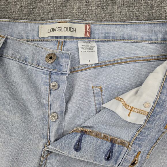 Levis Jeans Womens 13 Light Wash Low Slouch Cropped Wide Leg Denim Button Fly - Picture 12 of 16